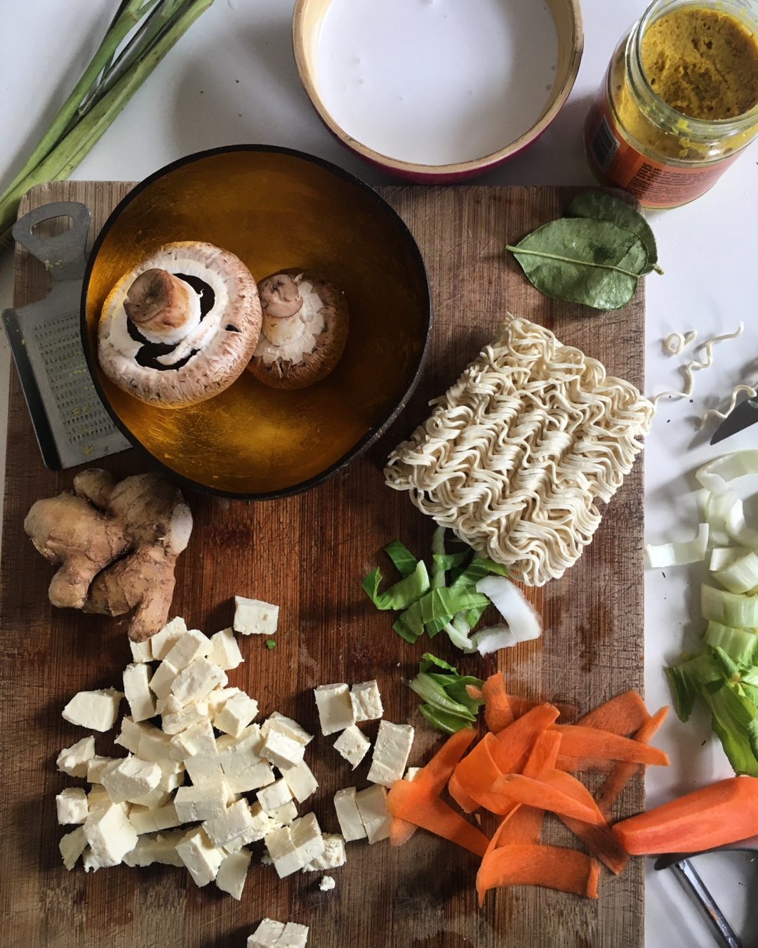 bouillon asiatique végétarien au tofu