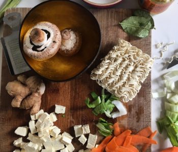 bouillon asiatique végétarien au tofu